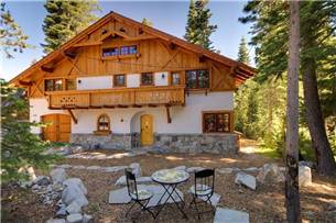 Lake Tahoe Deluxe Vacation Rentals - Go Tahoe North