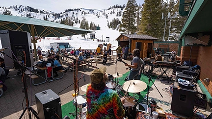 Live Music at Alpine